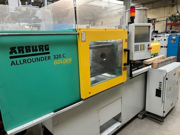 Arburg 320C 500-170 / Bardzo dobry stan techniczny