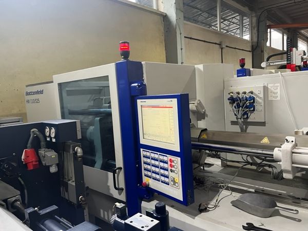 Battenfeld HM 110/525 Servo Power / Maszyna hybrydowa / Perfekcyjny stan techniczny