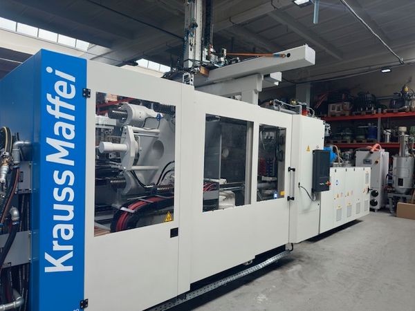 Krauss Maffei KM 400-3000 GX Blue Power z robotem Krauss Maffei LRX 250 / Godziny pracy: ca. h w trybie automatycznym
