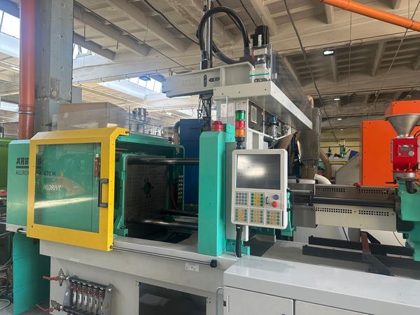 Arburg-470H-wtryskarka-używana-Szczeppol-Łódź-Polska