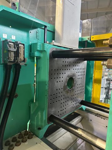 Arburg-470S-wtryskarka-używana-Szczeppol-Łódź-Polska