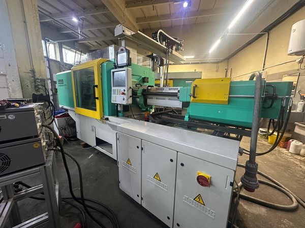 Arburg-470S-wtryskarka-używana-Szczeppol-Łódź-Polska