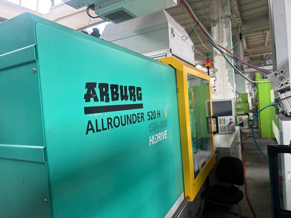 Arburg-520H-wtryskarka-używana-Szczeppol-Łódź-Polska