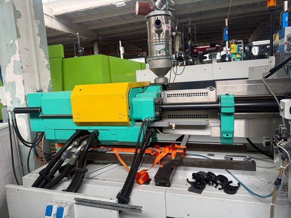 Arburg-520H-wtryskarka-używana-Szczeppol-Łódź-Polska