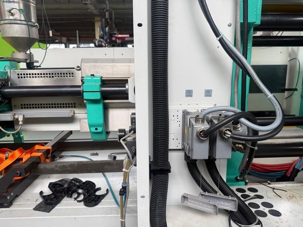 Arburg-520H-wtryskarka-używana-Szczeppol-Łódź-Polska