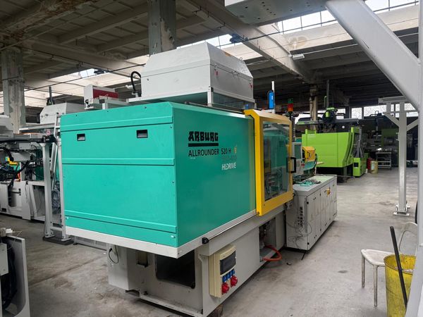 Arburg-520H-wtryskarka-używana-Szczeppol-Łódź-Polska