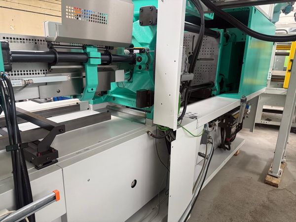 Arburg-520H-wtryskarka-używana-Szczeppol-Łódź-Polska