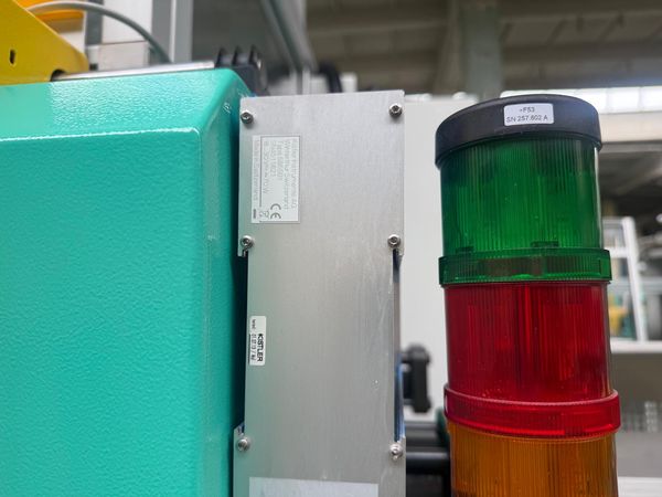 Arburg-520H-wtryskarka-używana-Szczeppol-Łódź-Polska