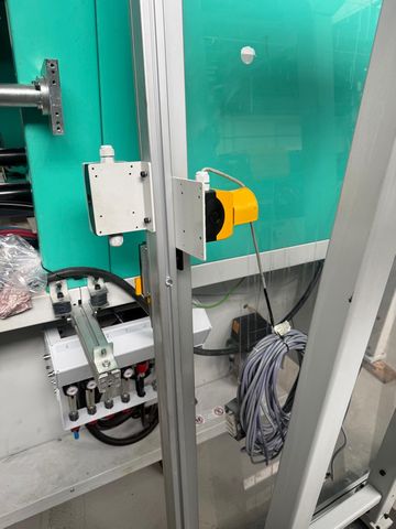 Arburg-520H-wtryskarka-używana-Szczeppol-Łódź-Polska