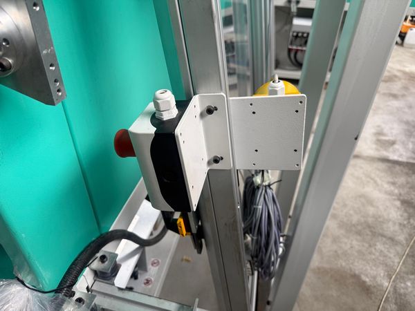 Arburg-520H-wtryskarka-używana-Szczeppol-Łódź-Polska