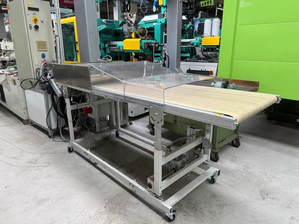 Arburg-520H-wtryskarka-używana-Szczeppol-Łódź-Polska