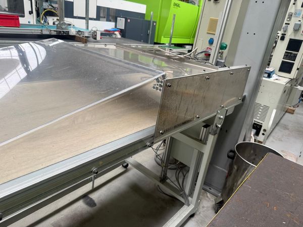 Arburg-520H-wtryskarka-używana-Szczeppol-Łódź-Polska