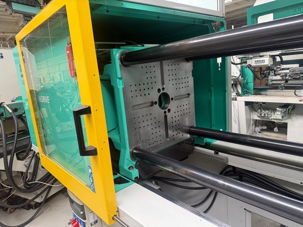 Arburg-520H-wtryskarka-używana-Szczeppol-Łódź-Polska