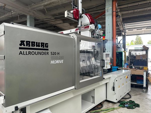 Arburg-520H-wtryskarka-używana-Szczeppol-Łódź-Polska