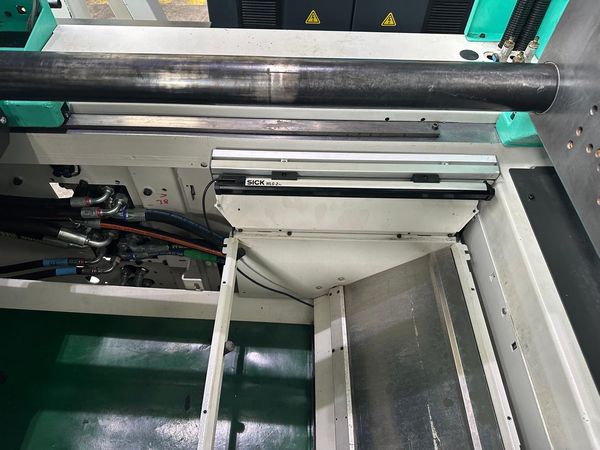 Arburg-520S-wtryskarka-używana-Szczeppol-Łódź-Polska