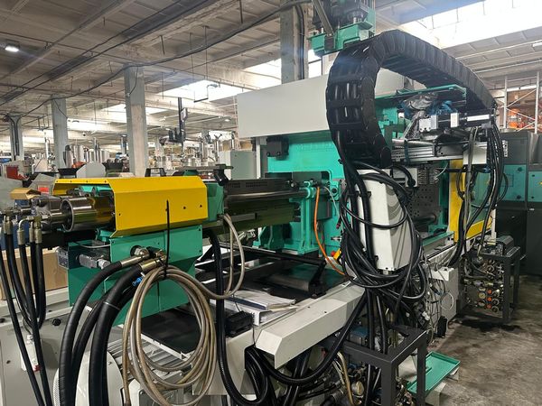 Arburg-570C-wtryskarka-używana-Szczeppol-Łódź-Polska