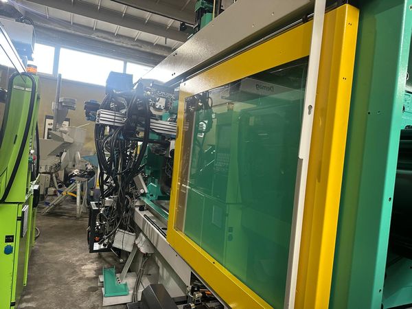 Arburg-570C-wtryskarka-używana-Szczeppol-Łódź-Polska