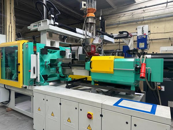 Arburg-570H-wtryskarka-używana-Szczeppol-Łódź-Polska