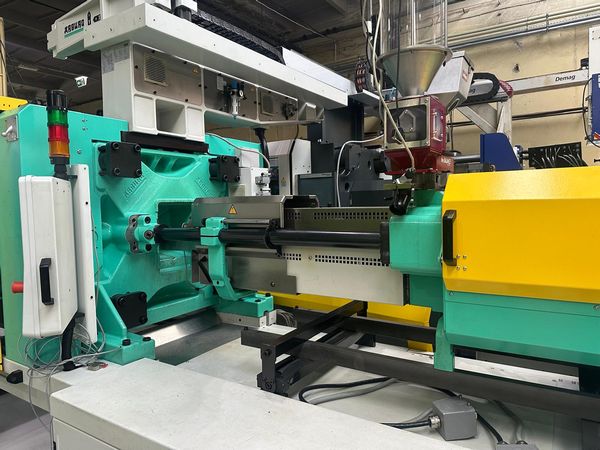 Arburg-570H-wtryskarka-używana-Szczeppol-Łódź-Polska