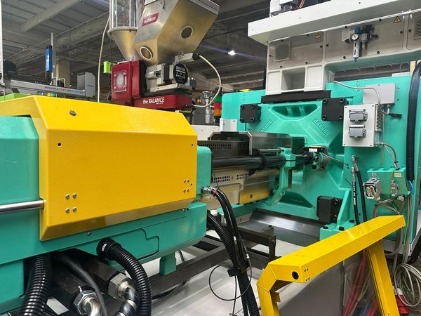 Arburg-570H-wtryskarka-używana-Szczeppol-Łódź-Polska