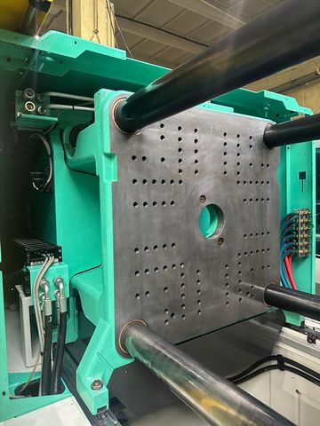 Arburg-570H-wtryskarka-używana-Szczeppol-Łódź-Polska