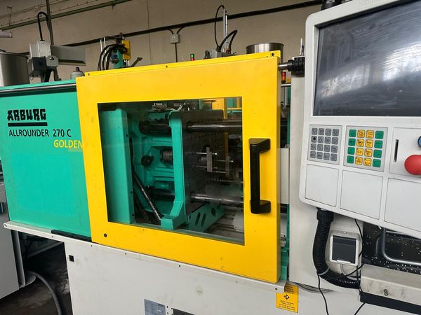 Arburg-270C-wtryskarka-używana-Szczeppol-Łódź-Polska