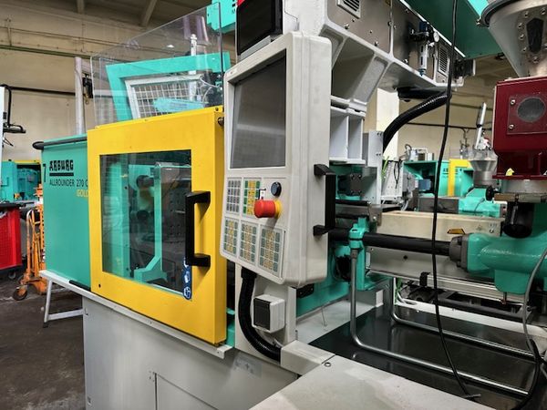 Arburg-270C-wtryskarka-używana-Szczeppol-Łódź-Polska