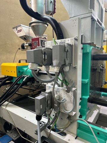 Arburg-270C-wtryskarka-używana-Szczeppol-Łódź-Polska