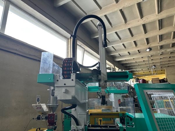 Arburg-270C-wtryskarka-używana-Szczeppol-Łódź-Polska