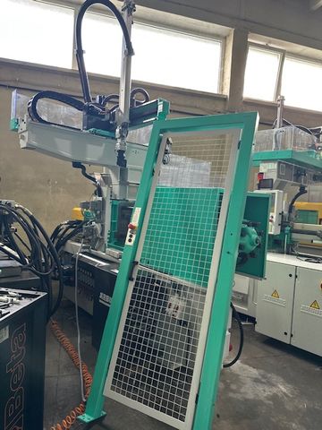 Arburg-270C-wtryskarka-używana-Szczeppol-Łódź-Polska