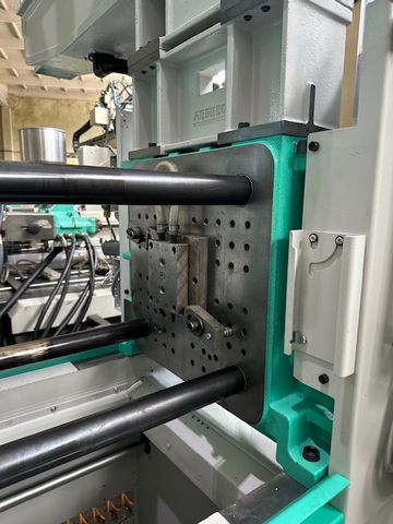 Arburg-270C-wtryskarka-używana-Szczeppol-Łódź-Polska