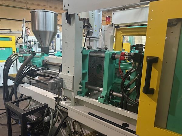 Arburg-320C-wtryskarka-używana-Szczeppol-Łódź-Polska