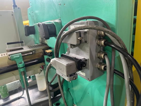 Arburg-370S-wtryskarka-używana-Szczeppol-Łódź-Polska