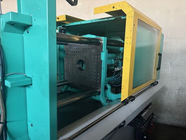 Arburg-420S-wtryskarka-używana-Szczeppol-Łódź-Polska
