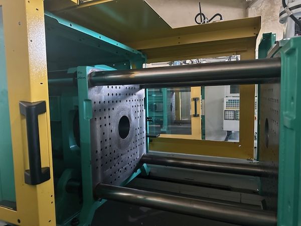 Arburg-420S-wtryskarka-używana-Szczeppol-Łódź-Polska