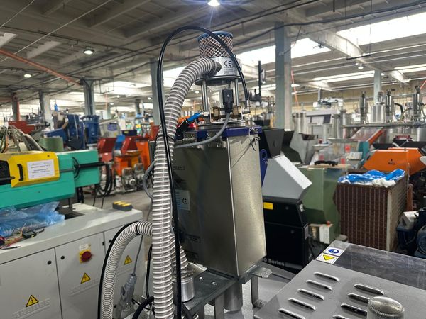 Boy-wtryskarka-używana-Szczeppol-Łódź-Polska