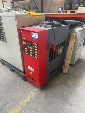 Kasper-Chiller-Szczeppol-Łódź-Polska