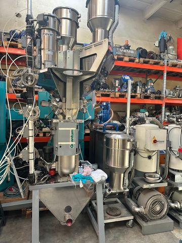 Piovan-dozownik-barwnika-Szczeppol-Łódź-Polska