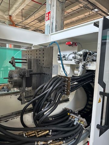 Engel-wtryskarka-używana-Szczeppol-Łódź-Polska