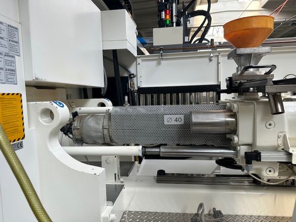 Engel-wtryskarka-używana-Szczeppol-Łódź-Polska