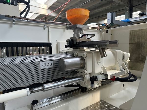 Engel-wtryskarka-używana-Szczeppol-Łódź-Polska