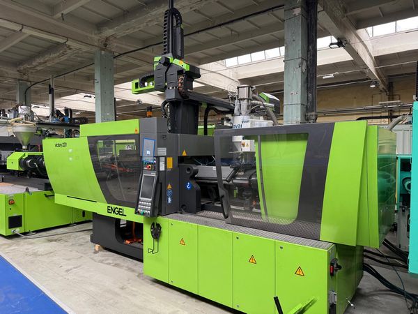 Engel-wtryskarka-używana-Szczeppol-Łódź-Polska