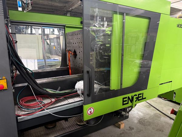 Engel-wtryskarka-używana-Szczeppol-Łódź-Polska