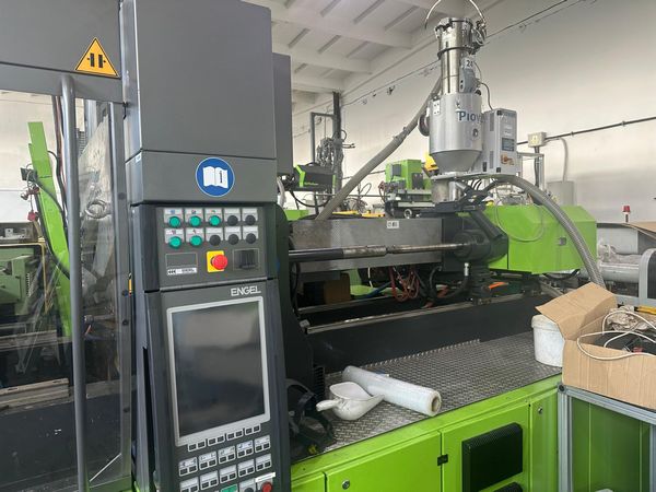 Engel-wtryskarka-używana-Szczeppol-Łódź-Polska