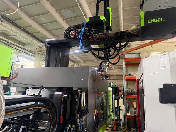 Engel-wtryskarka-używana-Szczeppol-Łódź-Polska