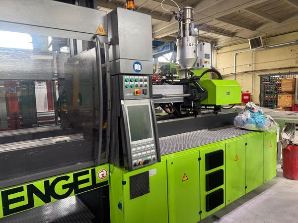 Engel-wtryskarka-używana-Szczeppol-Łódź-Polska