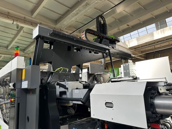 Engel-wtryskarka-używana-Szczeppol-Łódź-Polska