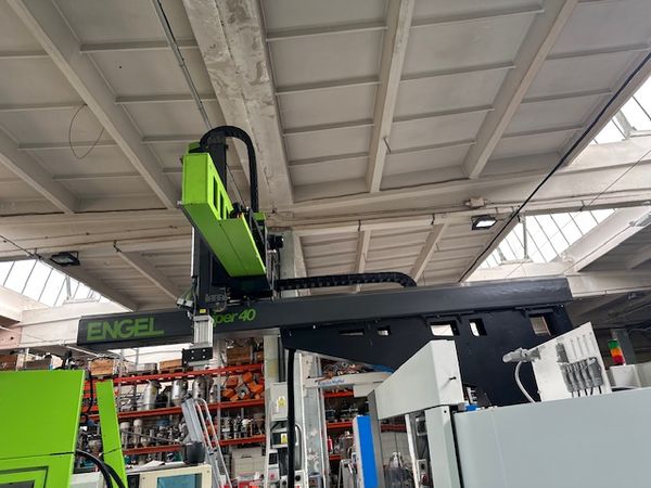 Engel-wtryskarka-używana-Szczeppol-Łódź-Polska