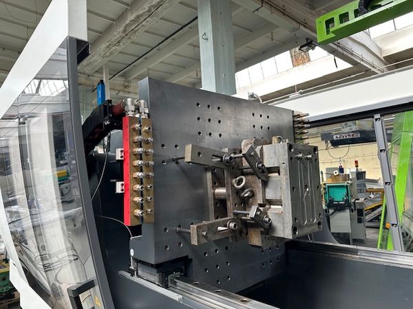 Engel-wtryskarka-używana-Szczeppol-Łódź-Polska