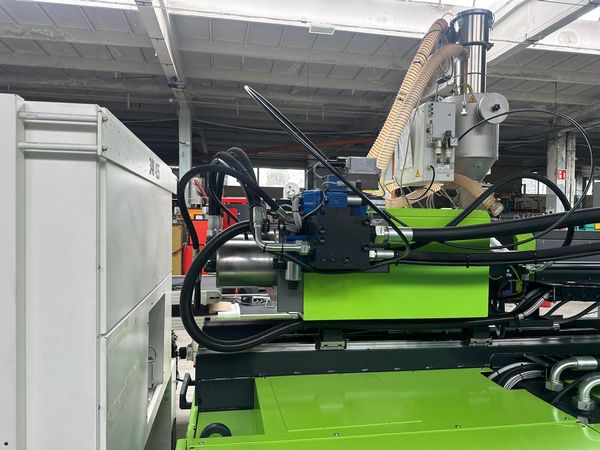 Engel-wtryskarka-używana-Szczeppol-Łódź-Polska